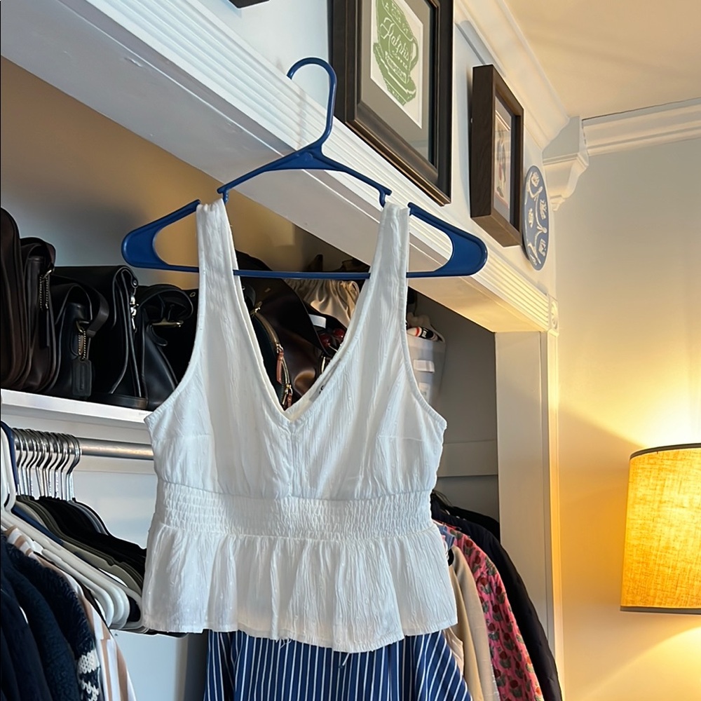 Hollister Textured White Sleeveless Top
